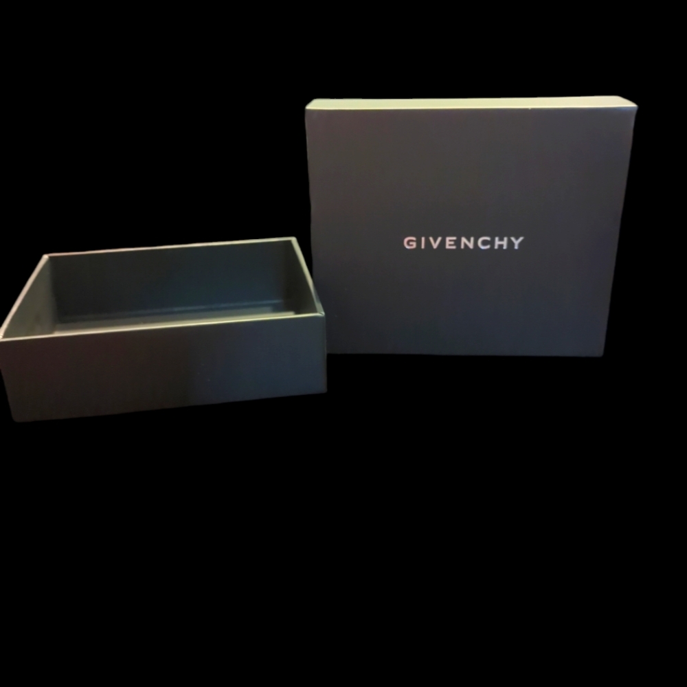 Givenchy Box